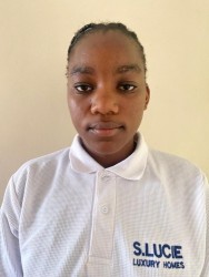 Achieng Roseclare