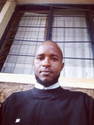 Evans Muriira