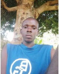 Ian Mukanda 