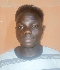 Mutethia Amos