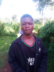 Muthomi Lewis