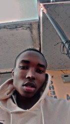 Mwaki Clinton