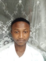 Roy Kahora