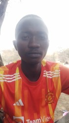 Tonji Komen